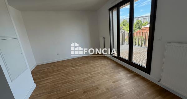 Location Studio 29.23 m² - Noisy-le-grand 93160
