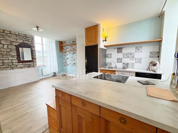 Pont-l'Abbé, Charmant 3 pièces 57,96m² loi Carrez avec Vue Exceptionnelle sur le Port de Plaisance, à Deux Pas du Centre_Ville