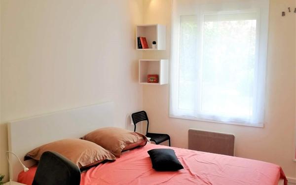 Appartement à louer    1 pièce •  Talence