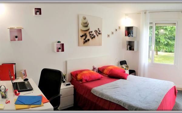 Appartement à louer    1 pièce •  Talence