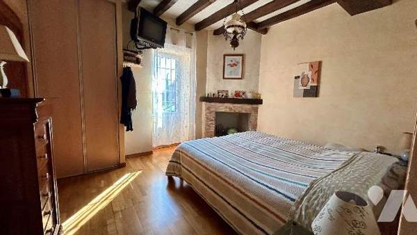 Maison de campagne sur 1ha de terrain