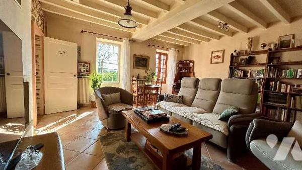 Maison de campagne sur 1ha de terrain