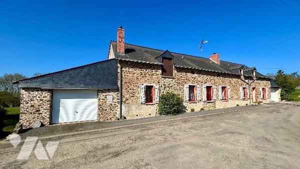 Maison de campagne sur 1ha de terrain