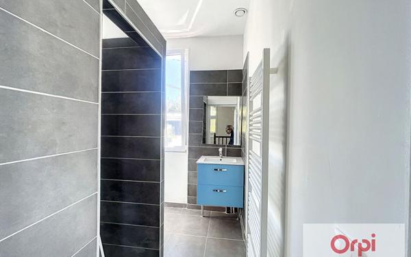 Maison à louer    3 pièces •  Montluçon