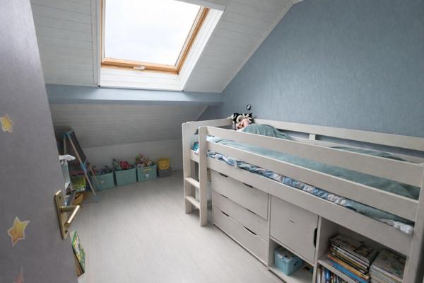 Appartement type t4 avec cave et places de parking