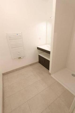 Appartement 2 pièces                                        - 44000 Nantes Réf : 12148