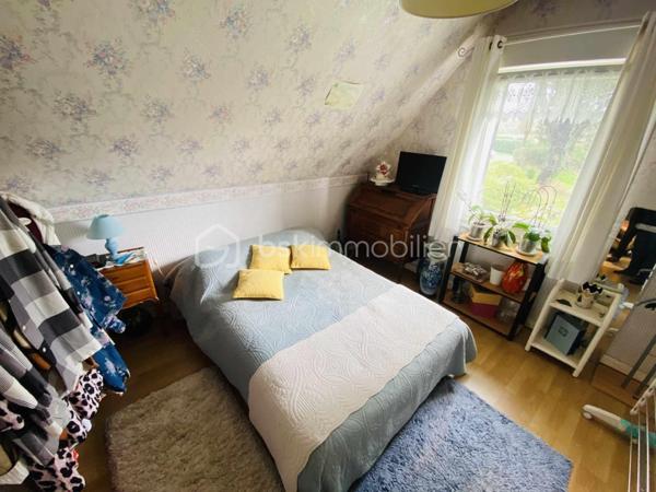 Maison contemporaine de 10 409 m²