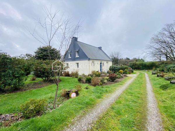 Maison contemporaine de 10 409 m²