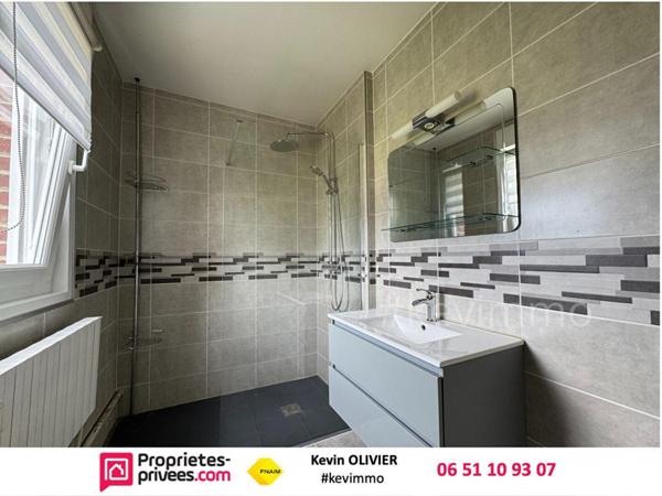 Maison de plain-pied avec grand terrain à Lattre-Saint-Quentin