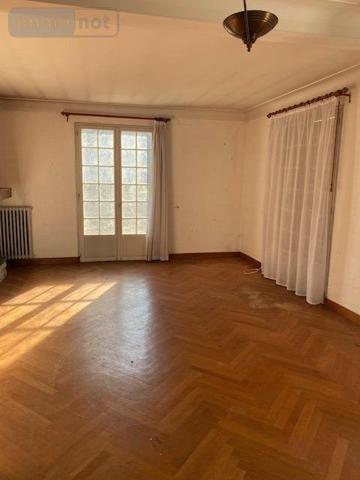 Maison à vendre à Châteaugiron en Ille-et-Vilaine (35410), ref : 300730