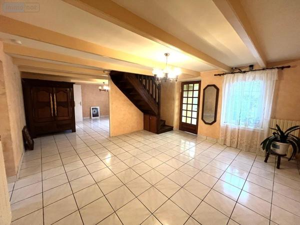 Maison à vendre à Fouesnant dans le Finistère (29170), ref : 29015-546