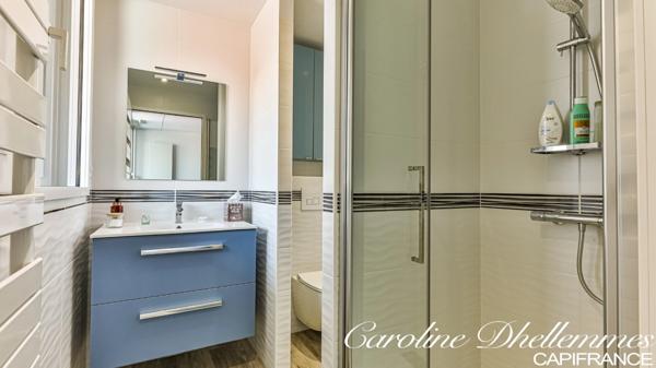 Maison contemporaine de 260M2 au DPE classé A, en plein quartier prisé de la Pironnière aux Sables d'Olonne !