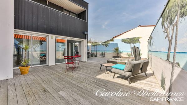 Maison contemporaine de 260M2 au DPE classé A, en plein quartier prisé de la Pironnière aux Sables d'Olonne !