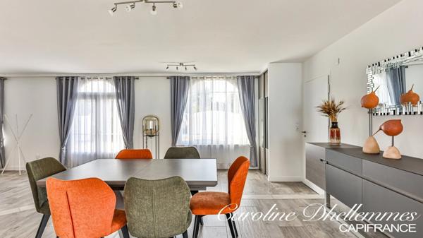 Maison contemporaine de 260M2 au DPE classé A, en plein quartier prisé de la Pironnière aux Sables d'Olonne !
