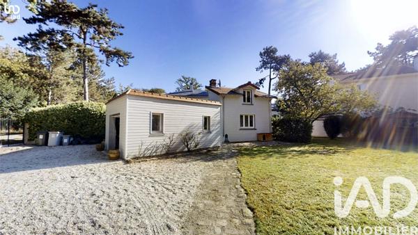 Maison à vendre 9 pièces 232 m² Maisons-Laffitte