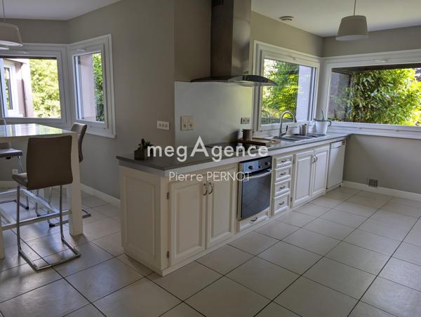 Maison à ALBI, 81000 - 8 pièces 240m²