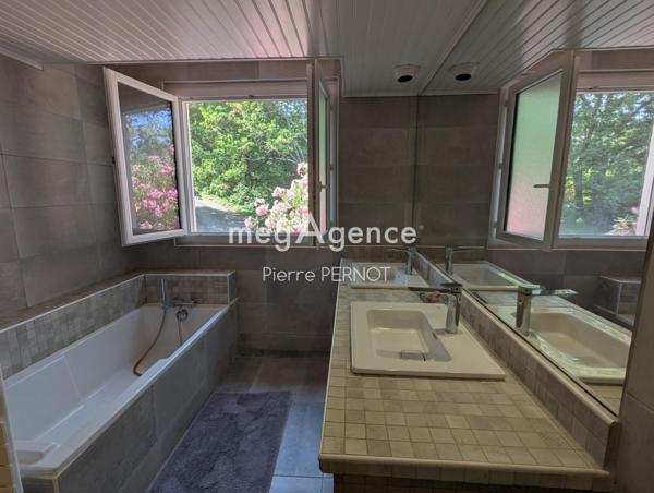 Maison à ALBI, 81000 - 8 pièces 240m²