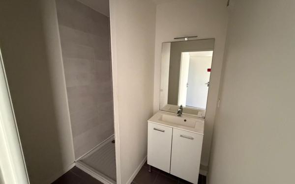 Appartement à louer    2 pièces • 41,90 m2 Launaguet