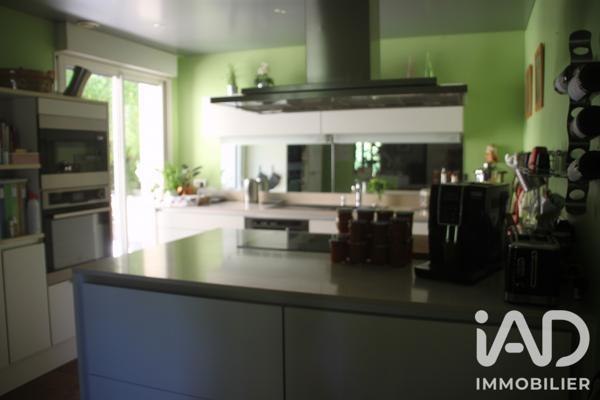 Maison à vendre 7 pièces 203 m² Targon