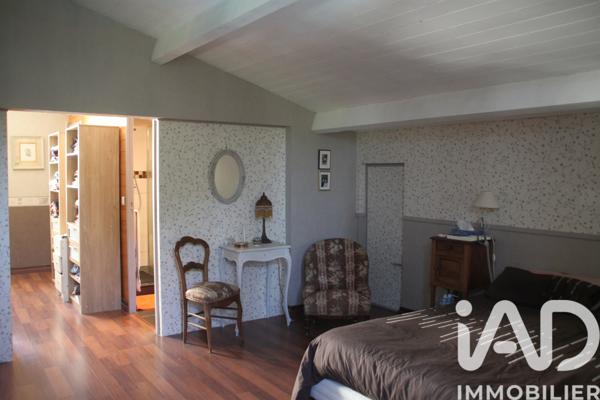Maison à vendre 7 pièces 203 m² Targon