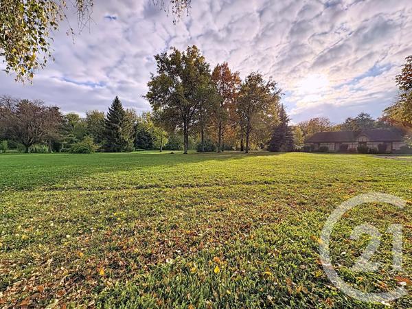 Maison à vendre  40 pièces - 737,85 m2 ESTISSAC - 10