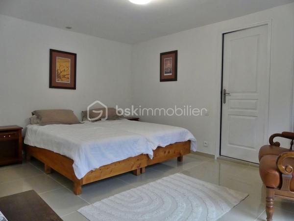 Maison longere de 261 m²