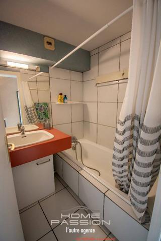 ROYAN - PLAGE DU CHAY APPARTEMENT AVEC JARDIN