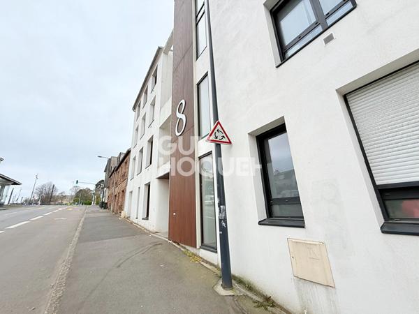 A LOUER - Studio meublé - Quartier Fac de Médecine à BREST