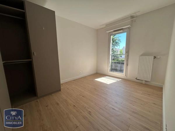 Appartement à louer 3 pièces 59.39m² Rambouillet (78120)