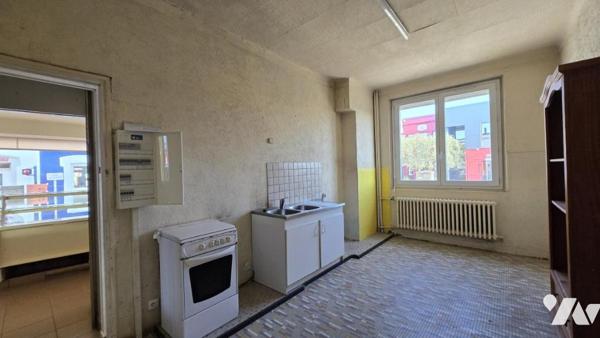 Vente immeuble mixte à Saint-Michel-Chef-Chef.