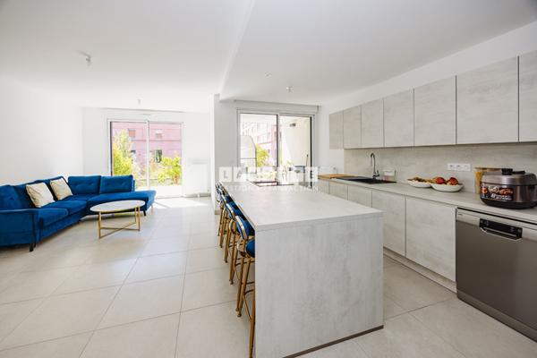 Appartement à vendre 6 pièces - 116 m²