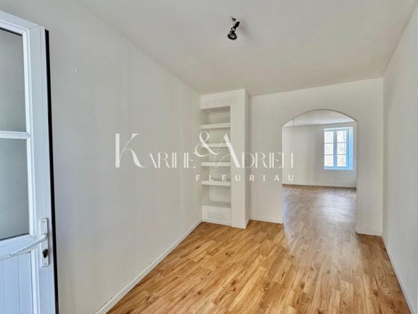 Maison de ville 3 chambres, cave et cour