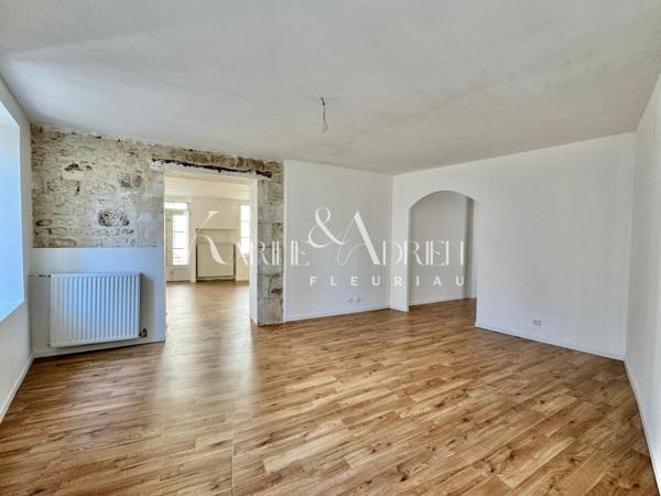 Maison de ville 3 chambres, cave et cour