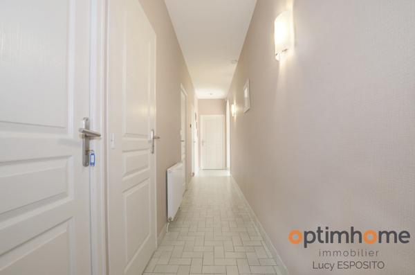 Élégante maison de 3 chambres avec jardin paysager – Abzac, proche de Confolens