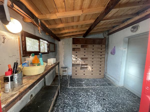 Avignon (84000) Rare maison 4 chambres de 134 m2 garage atelier jardin