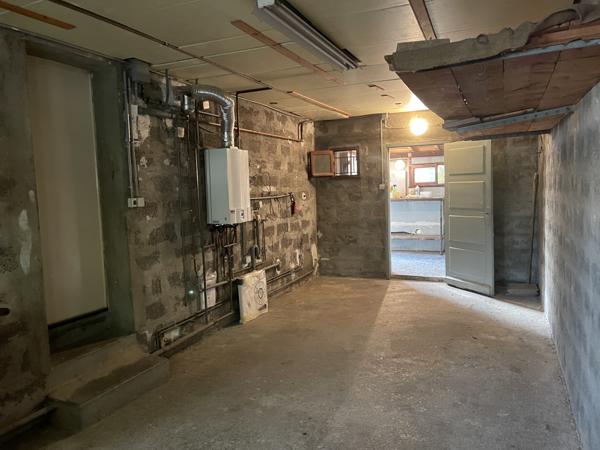 Avignon (84000) Rare maison 4 chambres de 134 m2 garage atelier jardin