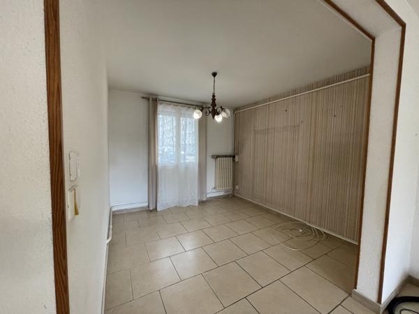 Avignon (84000) Rare maison 4 chambres de 134 m2 garage atelier jardin