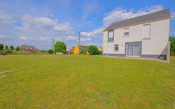 Maison à vendre    6 pièces •  Hombleux