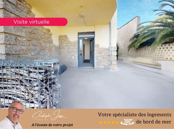 Ensemble immobilier en rdc dans Demeure de caractère vue mer