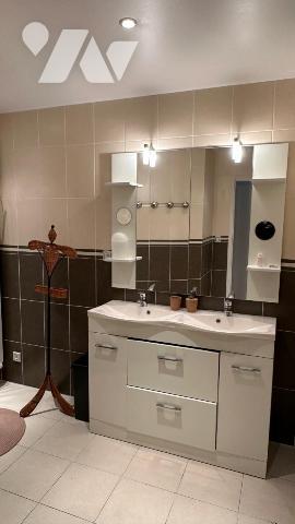 SAINT-GERMAIN-SUR-AY, proche de la mer, maison d'habitation construite en 2006