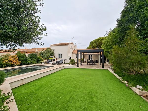 Maison Marignane 5 pièces 120 m2