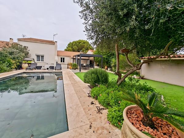 Maison Marignane 5 pièces 120 m2