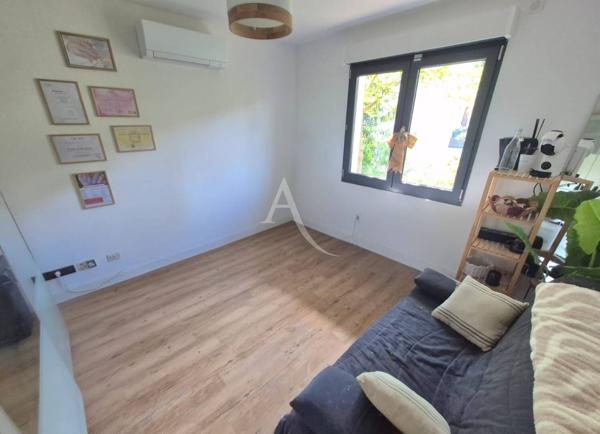 Maison Pontault Combault 6 pièce(s) 122 m2