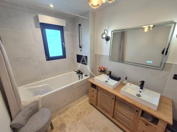 Maison Pontault Combault 6 pièce(s) 122 m2