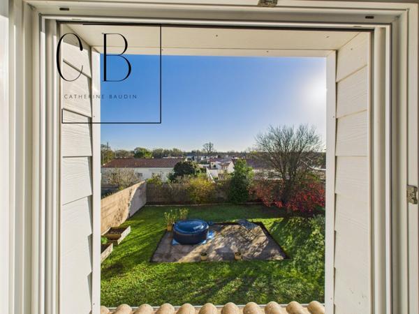 Maison 4 Chambres, bureau et garage