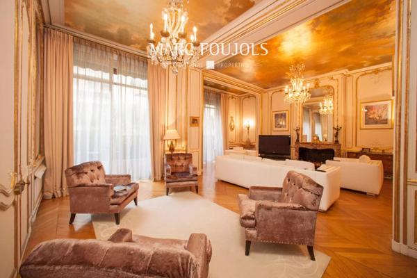 Duplex comme un Hôtel Particulier, proche Avenue Henri Martin