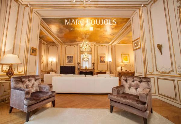 Duplex comme un Hôtel Particulier, proche Avenue Henri Martin