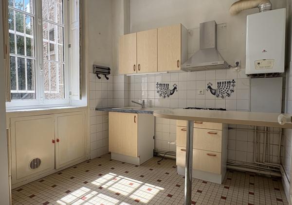 Appartement T2 de caractère de 49,59 m² - Charme de l'ancien entre Monselet et Viarme