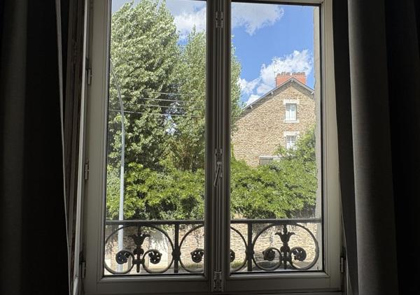 Appartement T2 de caractère de 49,59 m² - Charme de l'ancien entre Monselet et Viarme