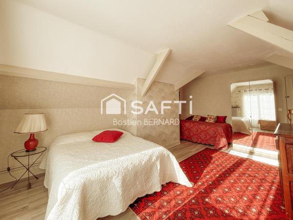 Maison standing 4 chambres – grand terrain arboré – sous-sol total